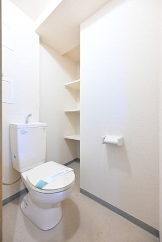 【トイレ】スカイコートヌーベル早稲田