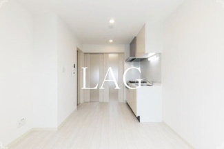 【居間・リビング】 | ＩＫＩ新八柱 | 洋室のお部屋です。