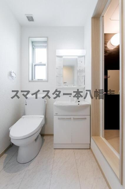 Ｌｉｌｙ東中山の洗面所