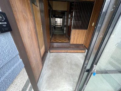 【玄関】 | 成育テラスハウス