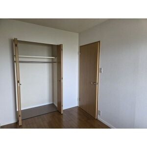 サンコート桃花台A棟の収納