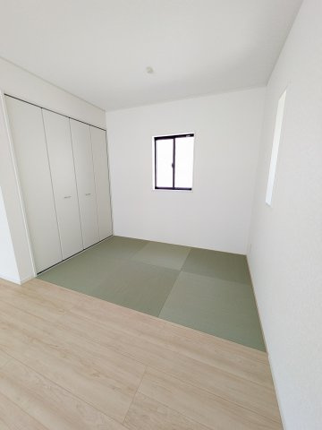 【いわき市泉町第8】　1号棟　※必ずもらえる選べるキャンペーン実施中！の和室|□■和室の写真です■□■　
ご家族のお昼寝スペースとしても活躍しそうです。