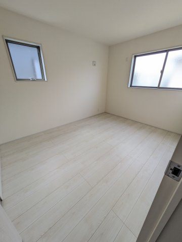 【いわき市錦町江栗1丁目／全5棟／3号棟】　◆必ずもらえる選べるキャンペーン実施中！！の洋室|個人の部屋や寝室として使える洋室です