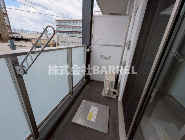 リブネスコート大阪大学前のバルコニー