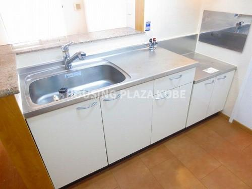 ラッフィナート・カーサ七番館のキッチン