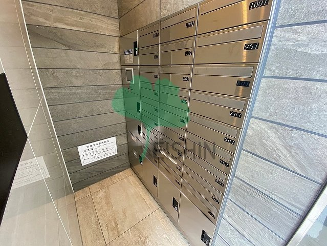 フロッソダリア博多駅前