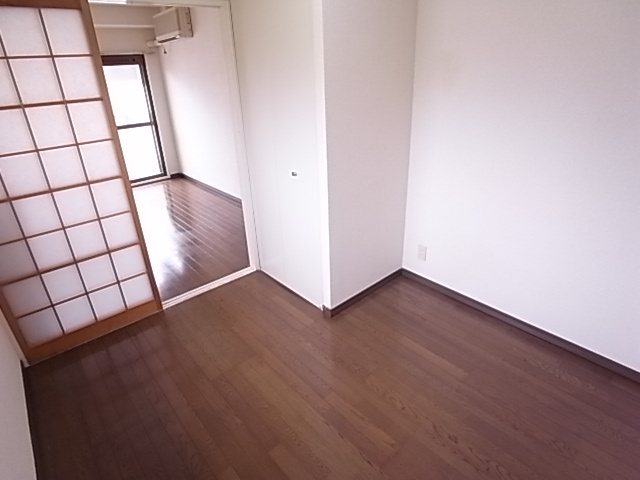 キャッスルコートⅡの寝室