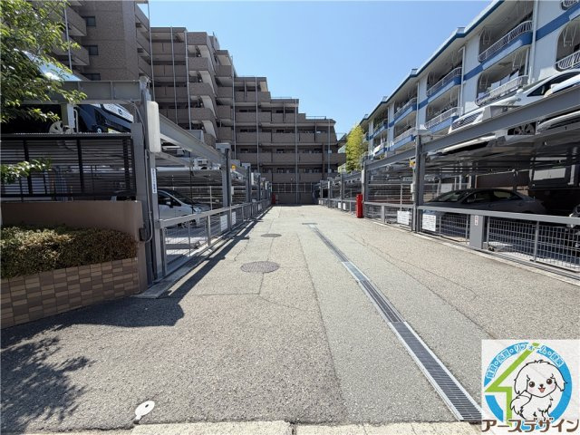 グランプレステージ明石魚住駅前の駐車場