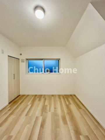 葛飾区四つ木3丁目中古住宅の洋室|居室