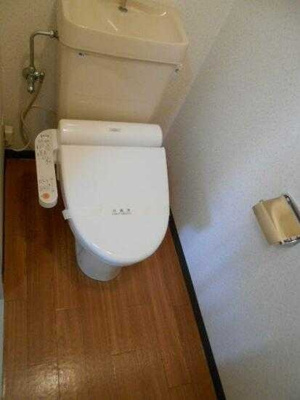 【トイレ】 | ベルカーサカモチ | トイレです