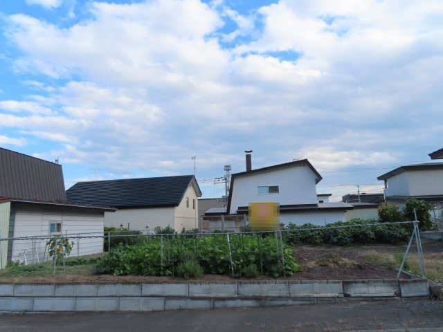 北見市高栄東町２丁目１４２番９８　売地