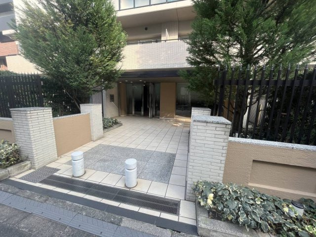 パークアクシス文京ステージのエントランス