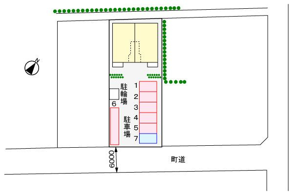 フィオーレの駐車場