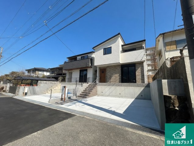 神戸市北区有野台　新築一戸建ての外観|お客様に長く安心して住んでいだだける事にこだわった家づくり！住んでからのアフターサービスにもしっかりと取り組んでいます！