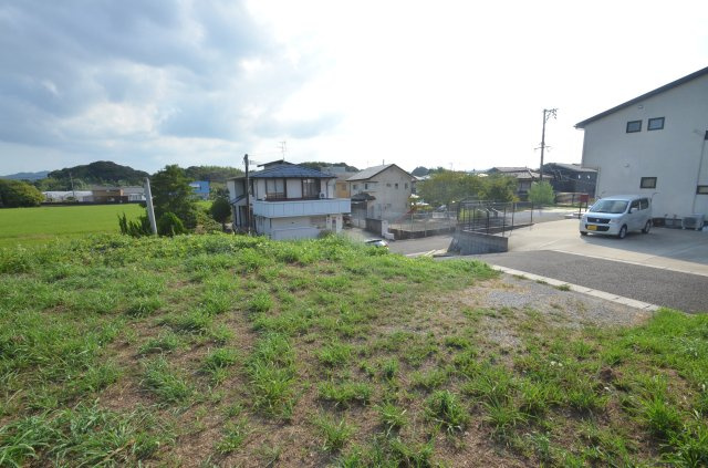 土地（中間市大字上底井野）の外観