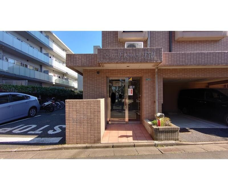 サンフラワーフィルのエントランス|他部屋参考写真
