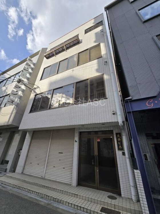 武田ビル(一棟貸し)の外観