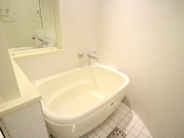 プラウドフラット新宿御苑の浴室|※参考写真