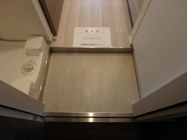 プラウドフラット戸越銀座の玄関|参考写真
