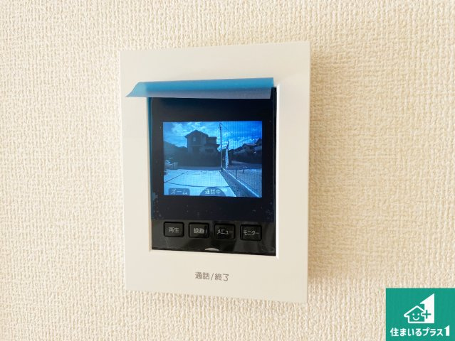 神戸市北区西山　第1期・第2期　新築一戸建ての防犯設備|カラーモニターインターホン！声だけでなく来訪者の姿や顔がモニターで確認できるので、小さなお子様がいらっしゃるご家庭でも安心できます！