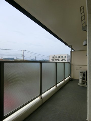 【バルコニー】 | スカイマンションｋ | 303号室の写真
