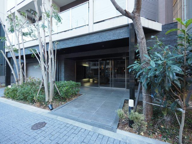 プレール・ドゥーク浜松町のエントランス
