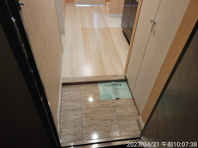 プレール・ドゥーク浜松町の玄関