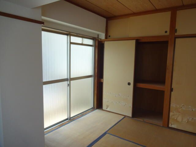 アサヒマンションの寝室