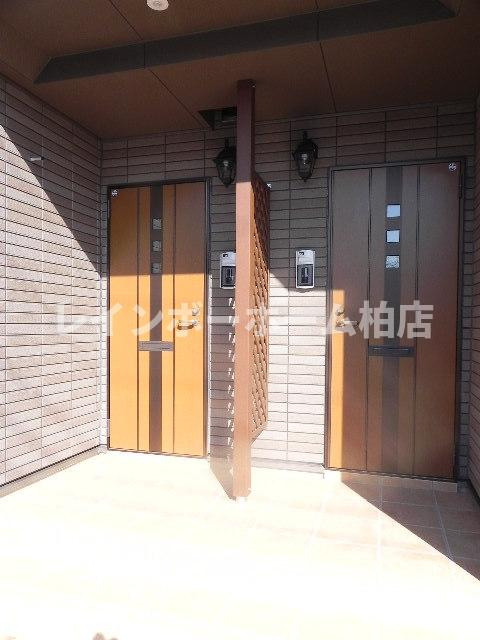 仲介手数料（賃料の1.10ヵ月）の50％OFF対象物件！のエントランス|エントランスです