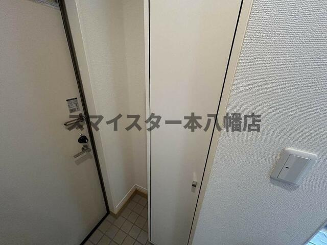 エムティーコートの玄関