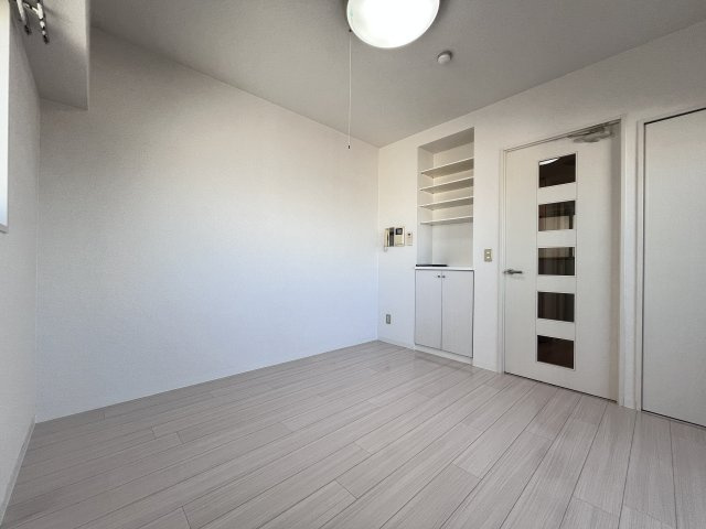 ディナスティ長居公園南の居間・リビング