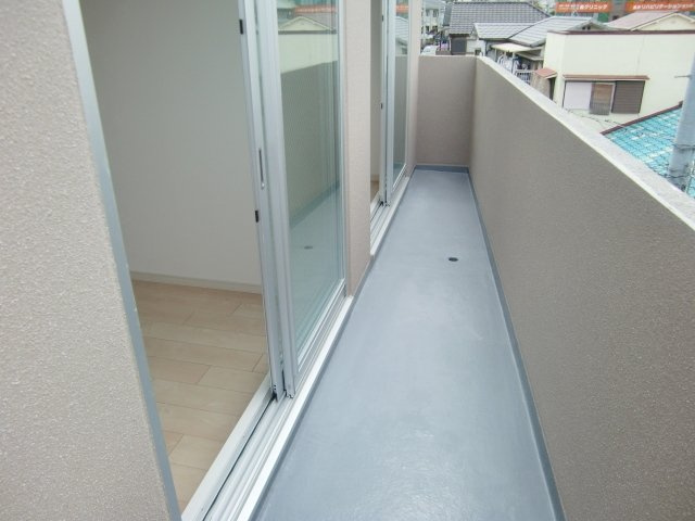 プレジール宝塚のバルコニー