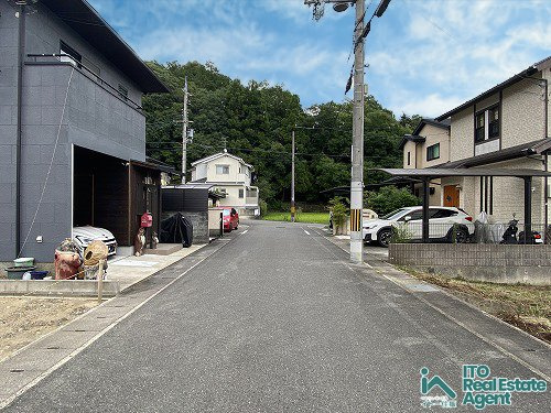 岩倉長谷町 土地の前面道路含む現地写真