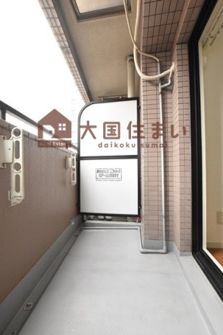【バルコニー】 | 大国町青山ビル