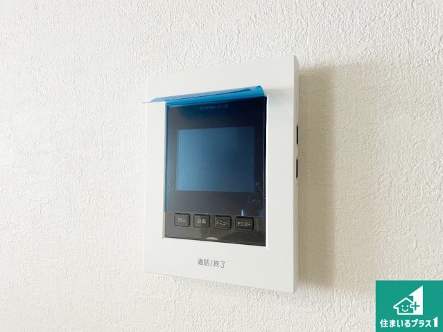 神戸市北区西山　第1期　新築一戸建てのセキュリティ|カラーモニターインターホン！声だけでなく来訪者の姿や顔がモニターで確認できるので、小さなお子様がいらっしゃるご家庭でも安心できます！