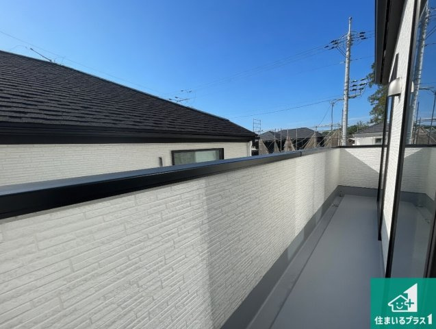 神戸市北区西山　第1期　新築一戸建てのバルコニー|ワイドバルコニーは洗濯物を干すスペースが広いのでご家族が多くても安心！