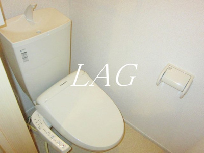 【トイレ】 | イースト　セレーノ | トイレです。