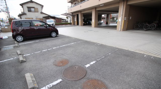 プランドールキノミの駐車場