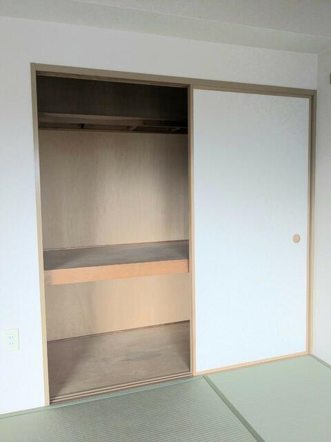 エストブリランテの収納
