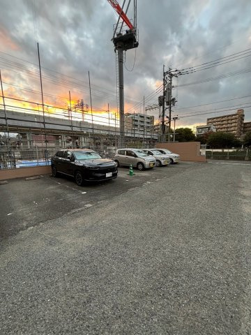ビエラコート大橋の駐車場