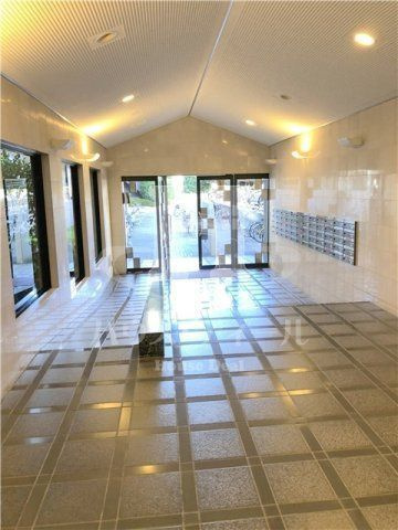 【エントランス】 | ウィーブ北町 | ゆとりのあるエントランスです