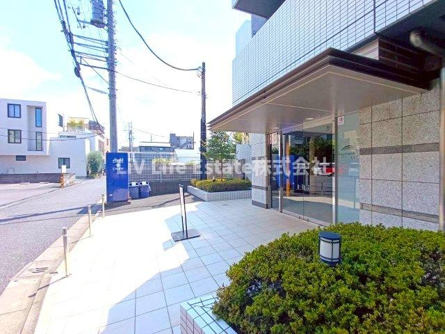 ステージグランデ大泉学園のエントランス