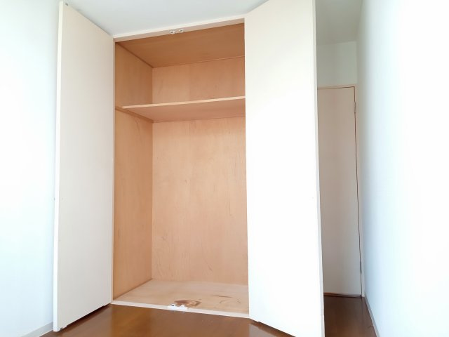 川崎市多摩区南生田２丁目の賃貸マンションの収納|※別室参考写真
