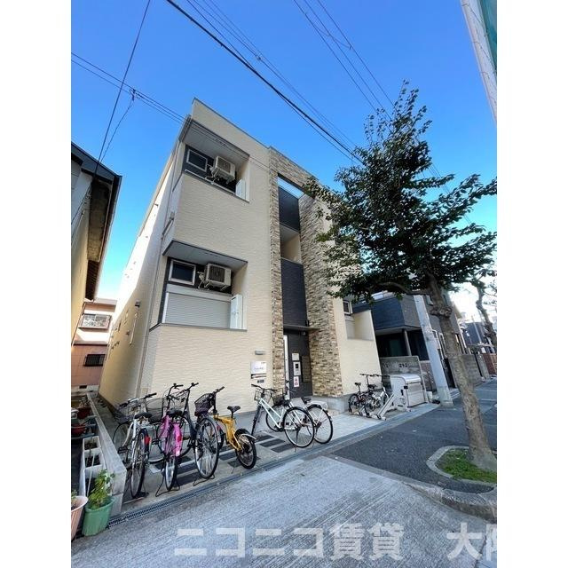 大阪市旭区中宮２丁目のアパートの外観