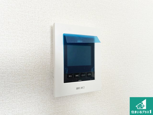 神戸市北区西山　第1期・第2期　新築一戸建ての防犯設備|カラーモニターインターホン！声だけでなく来訪者の姿や顔がモニターで確認できるので、小さなお子様がいらっしゃるご家庭でも安心できます！