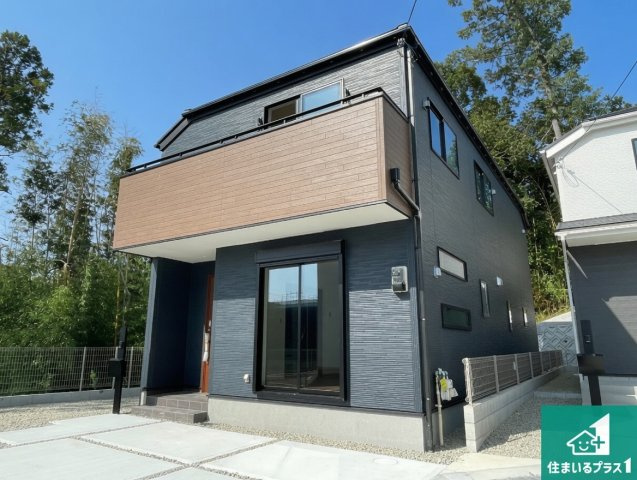 神戸市北区西山　第1期・第2期　新築一戸建ての外観|お客様に長く安心して住んでいだだける事にこだわった家づくり！住んでからのアフターサービスにもしっかりと取り組んでいます！