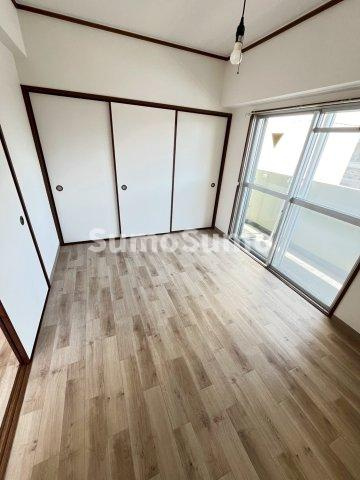 大和田ローズマンションの居間・リビング