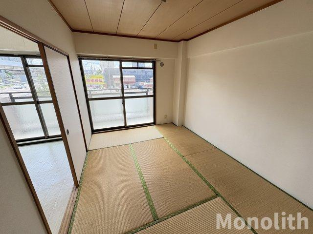 エミネンス深井の和室