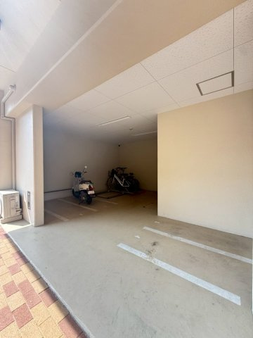 マンションはりげん鳳のその他