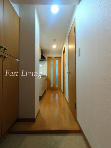 フレールK＆Yの玄関
